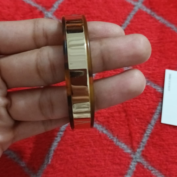 Big size stylish h&m hoops - Picture 3 of 6